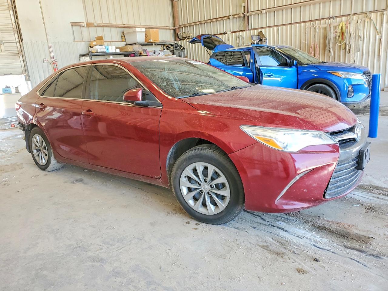 2016 TOYOTA CAMRY