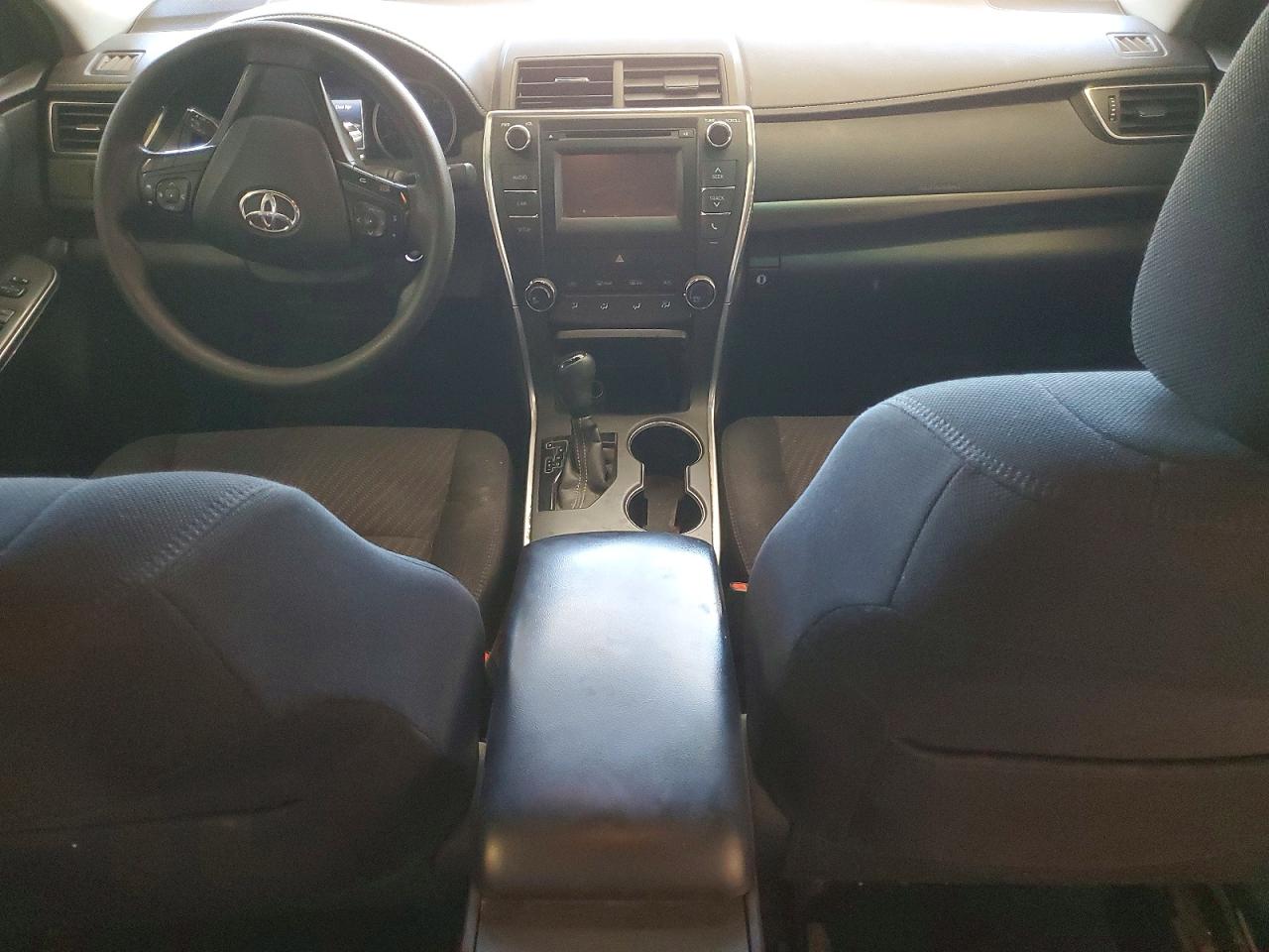 2016 TOYOTA CAMRY
