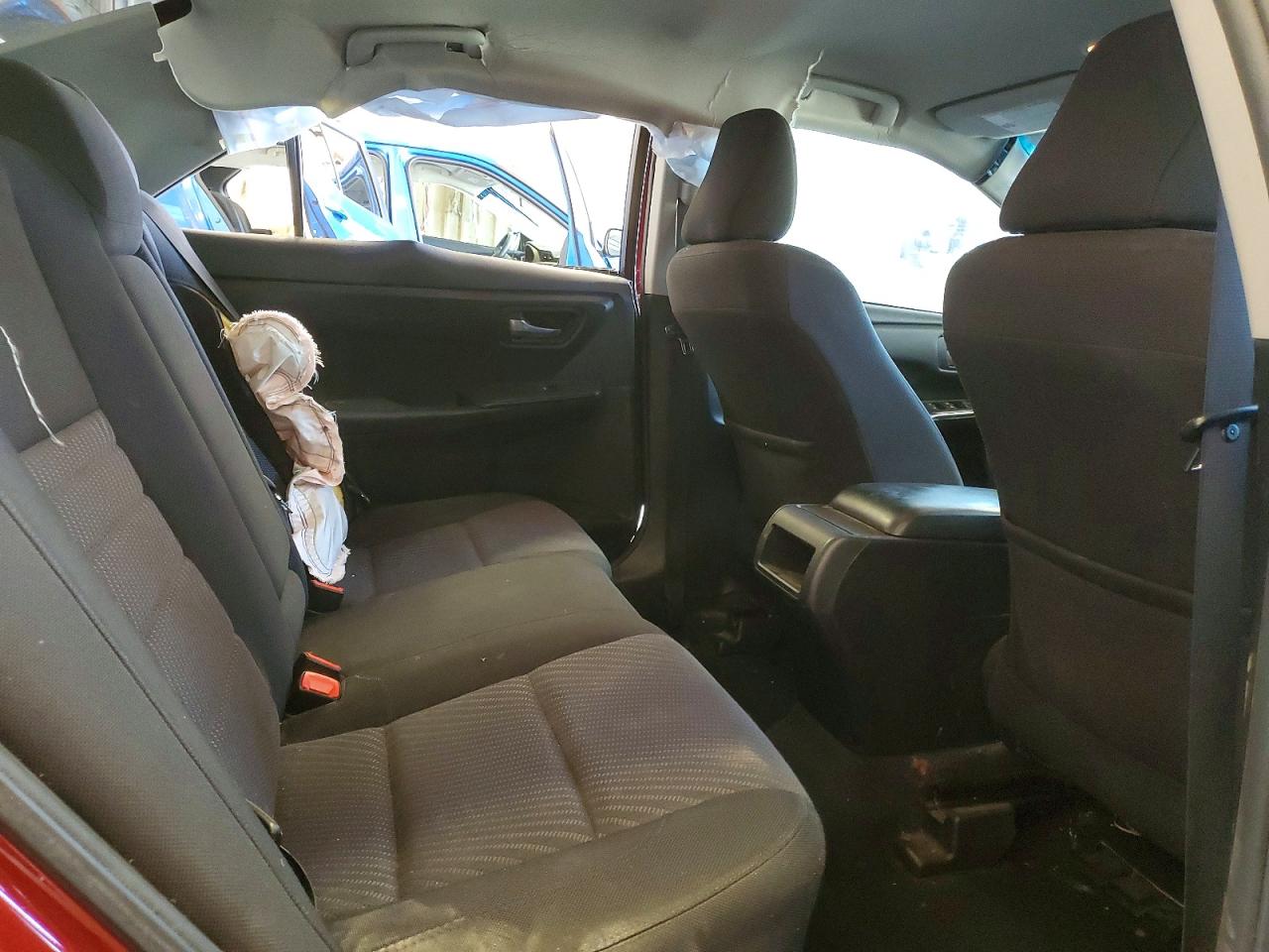 2016 TOYOTA CAMRY