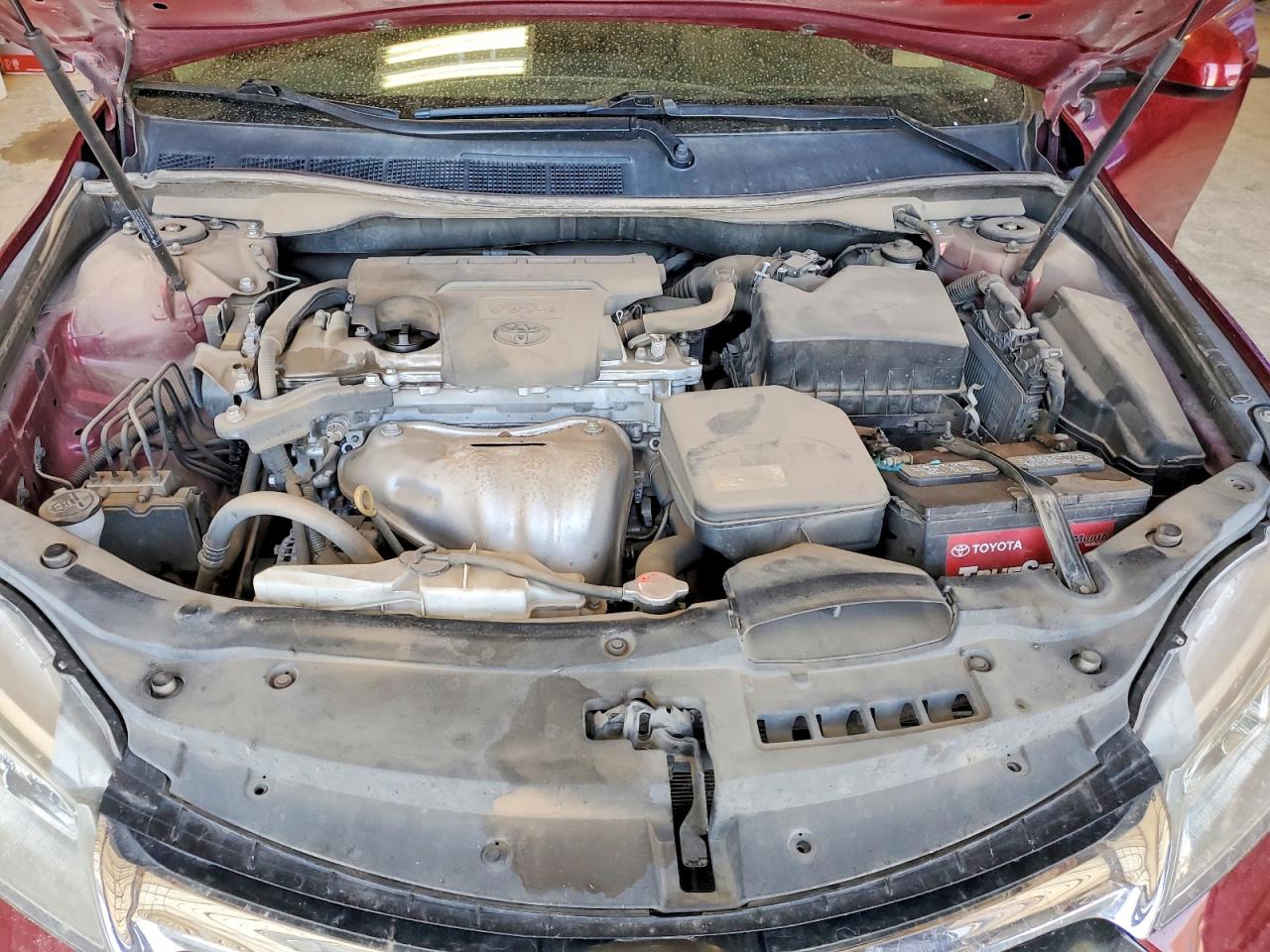 2016 TOYOTA CAMRY