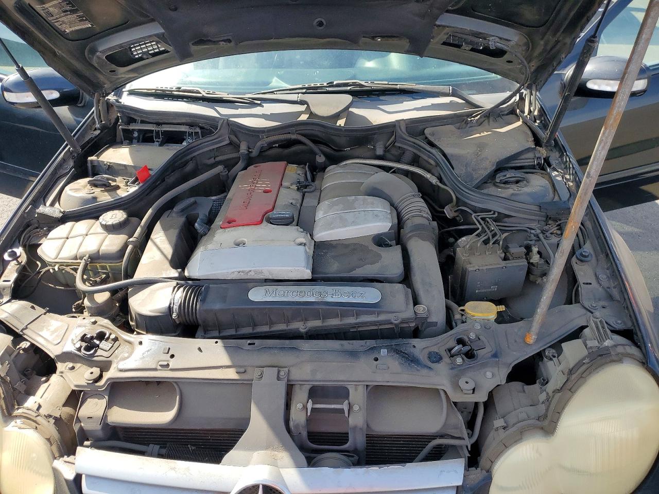 2002 MERCEDES-BENZ C-CLASS