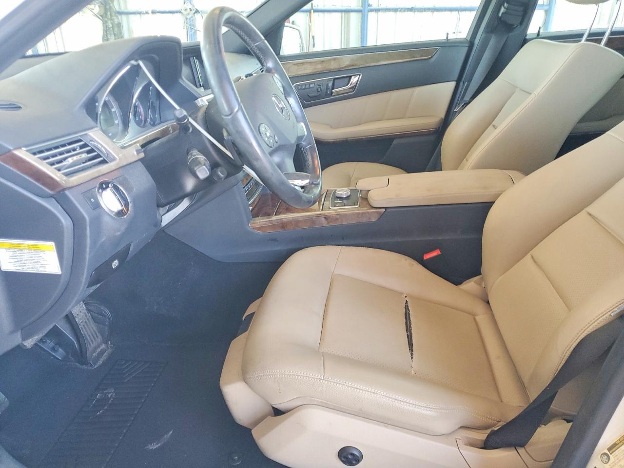 2010 MERCEDES-BENZ E-CLASS