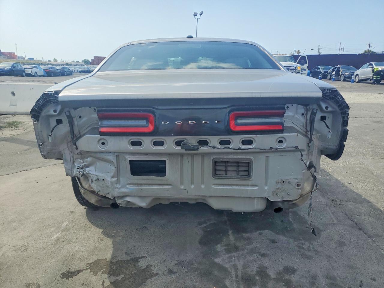 2016 DODGE CHALLENGER