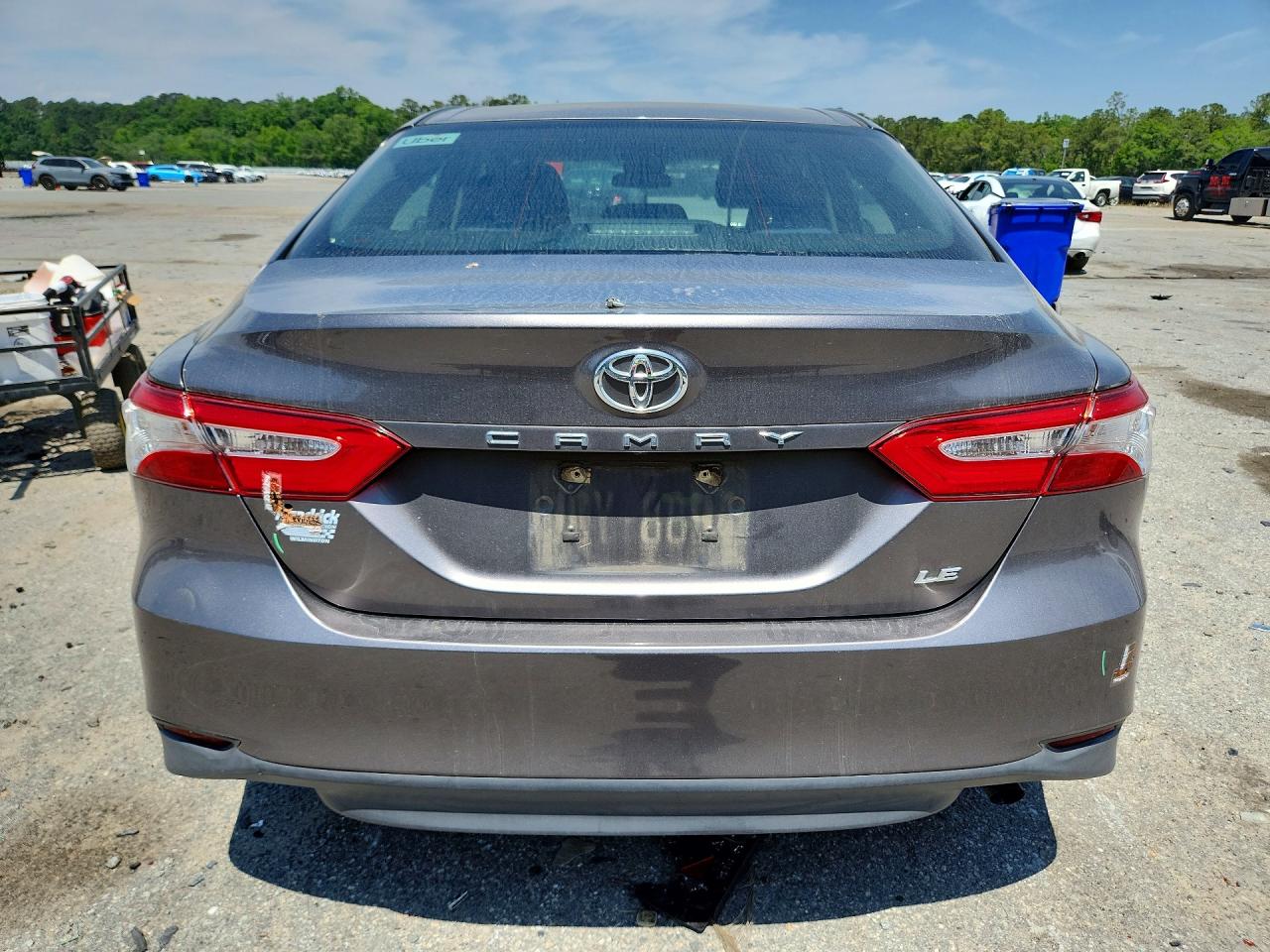2018 TOYOTA CAMRY