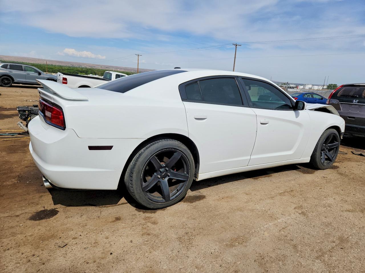 2013 DODGE CHARGER