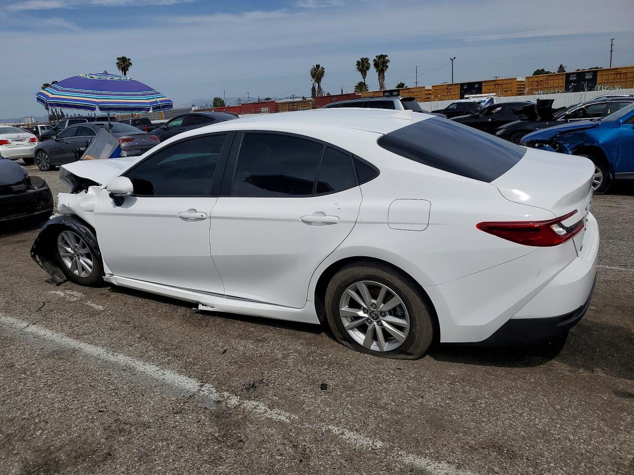 2025 TOYOTA CAMRY