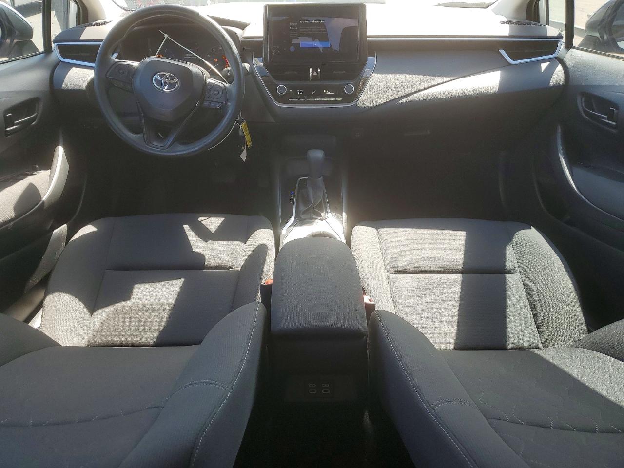 2025 TOYOTA COROLLA