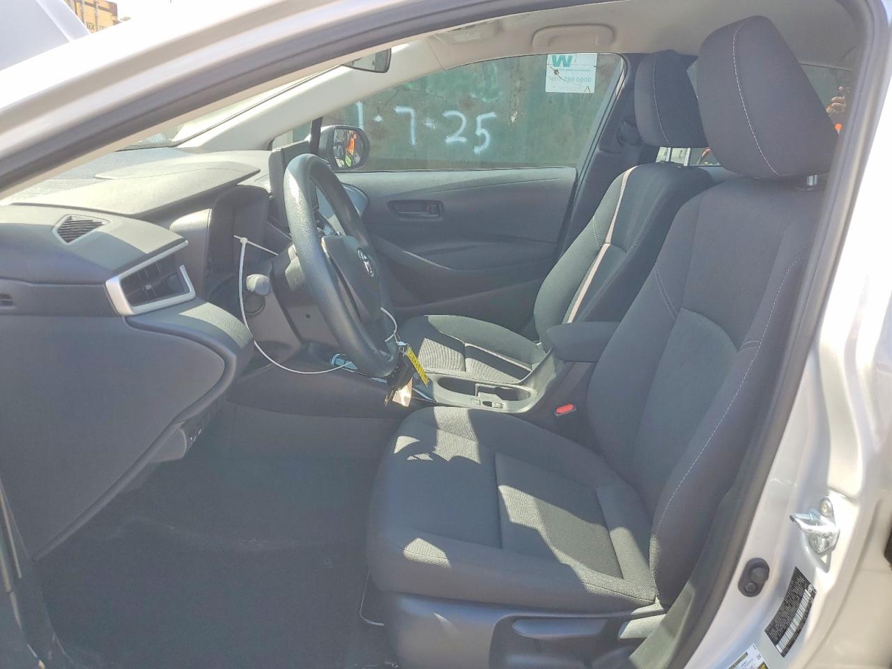 2025 TOYOTA COROLLA