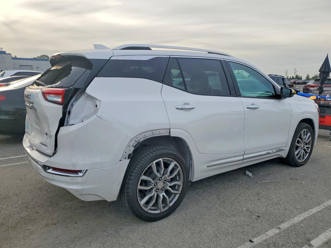 2022 GMC TERRAIN