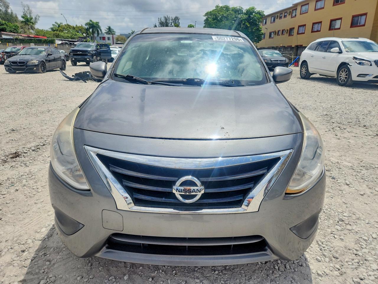2016 NISSAN VERSA