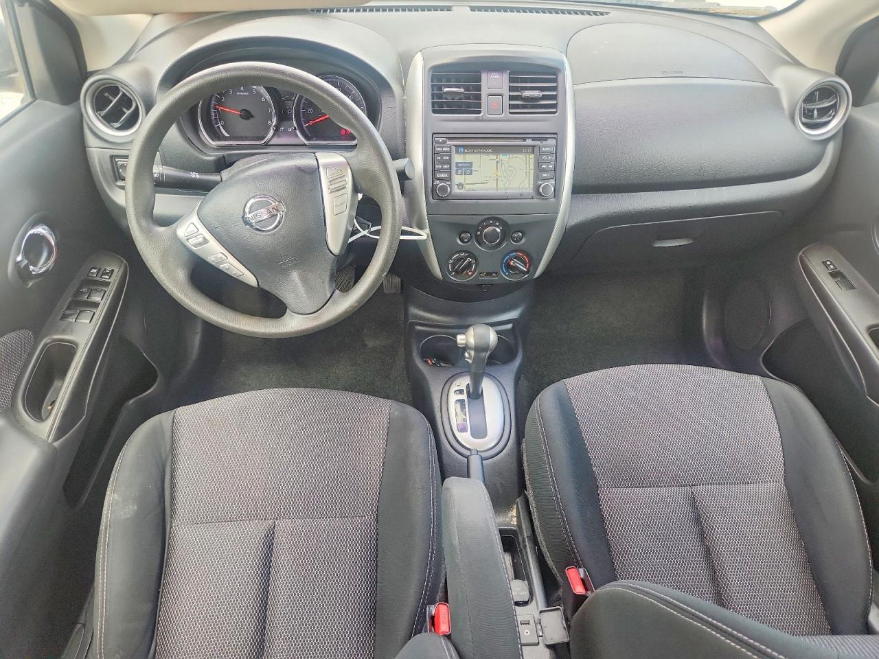 2016 NISSAN VERSA