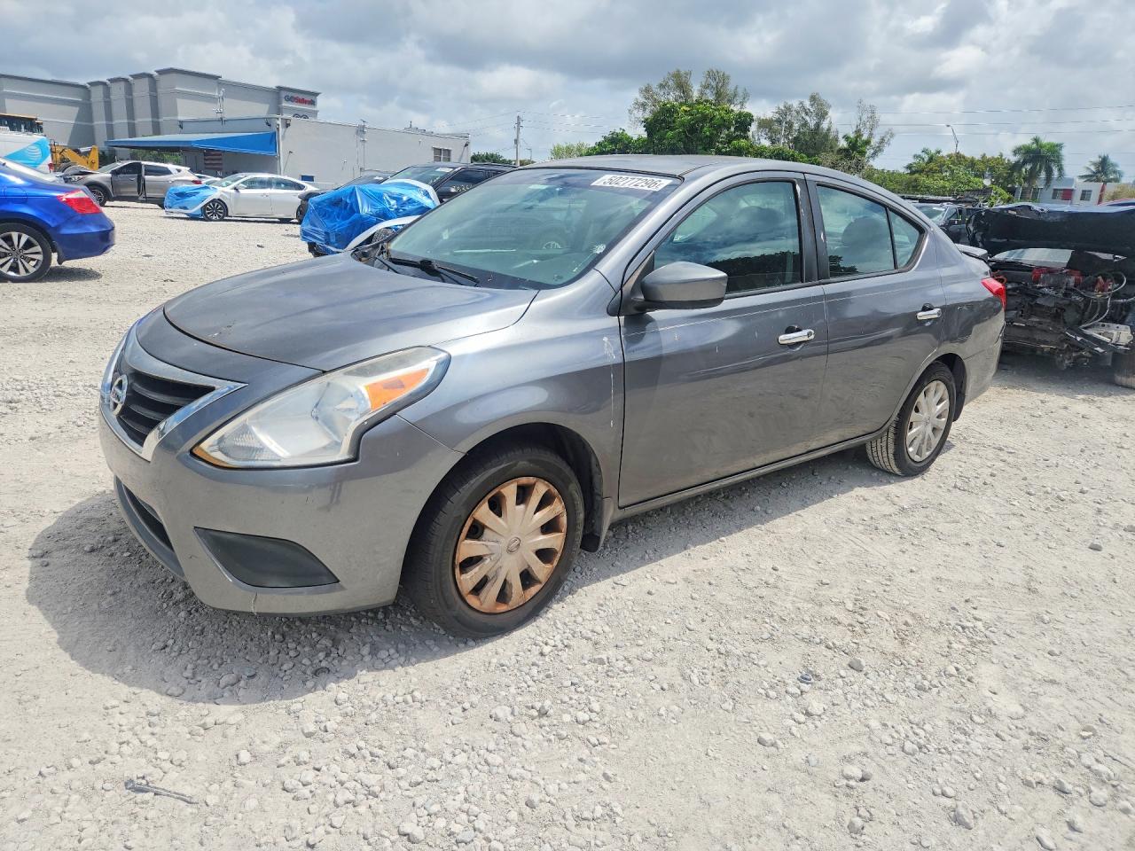 2016 NISSAN VERSA