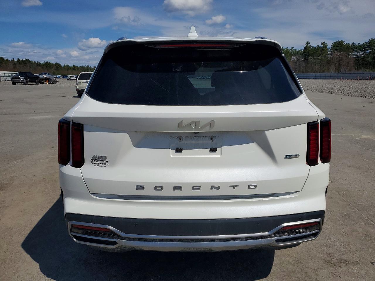 2022 KIA SORENTO