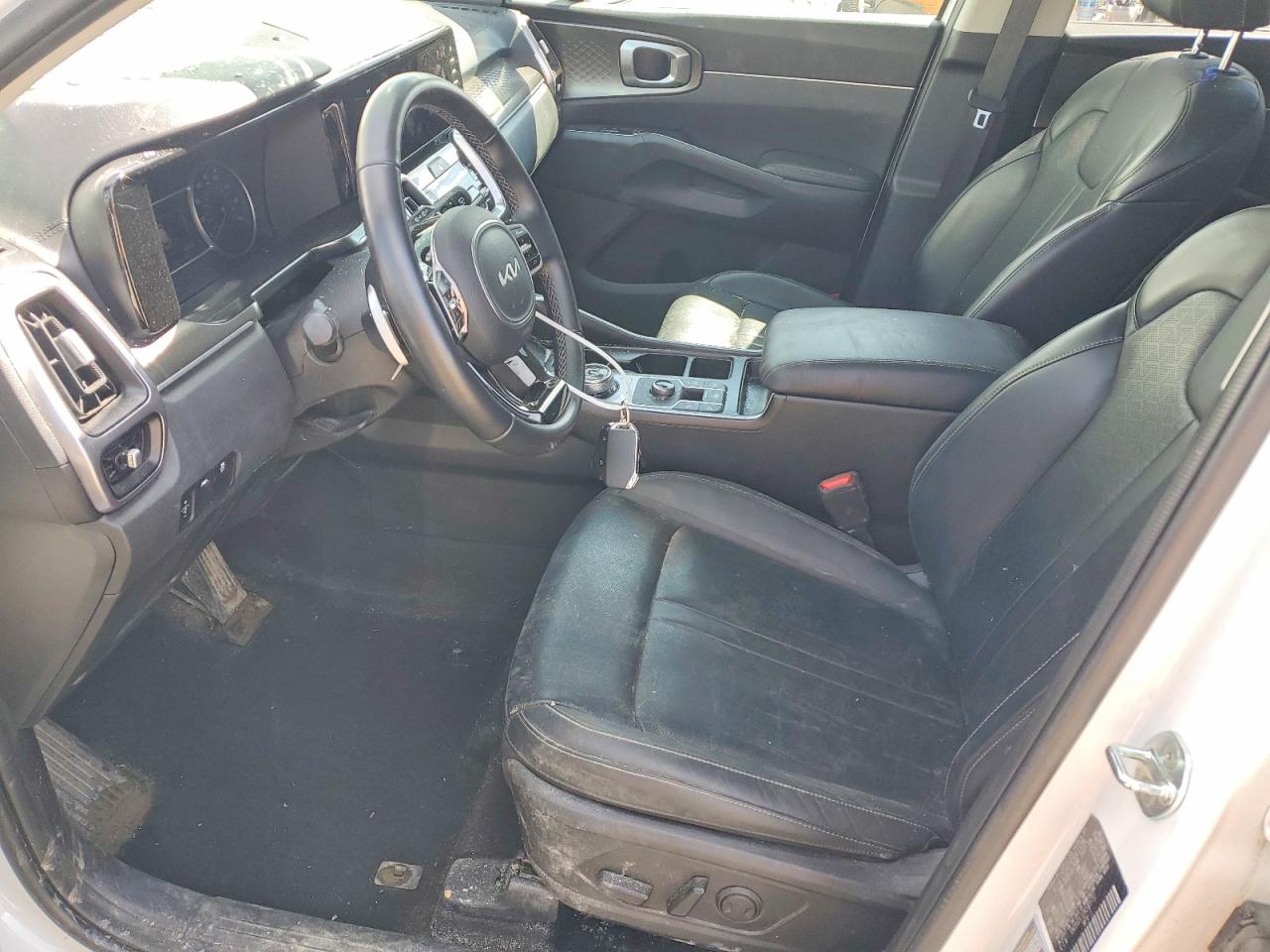 2022 KIA SORENTO