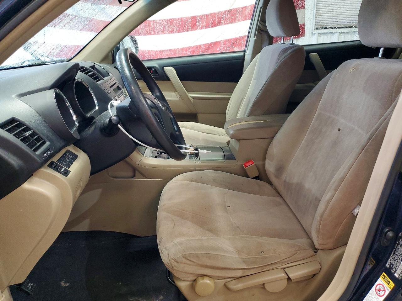 2011 TOYOTA HIGHLANDER