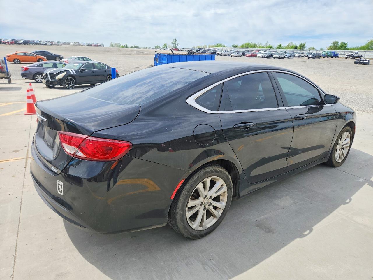 2016 CHRYSLER 200