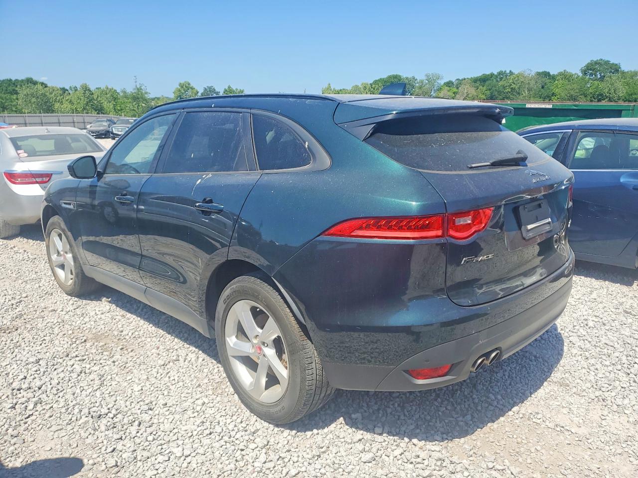 2017 JAGUAR F-PACE