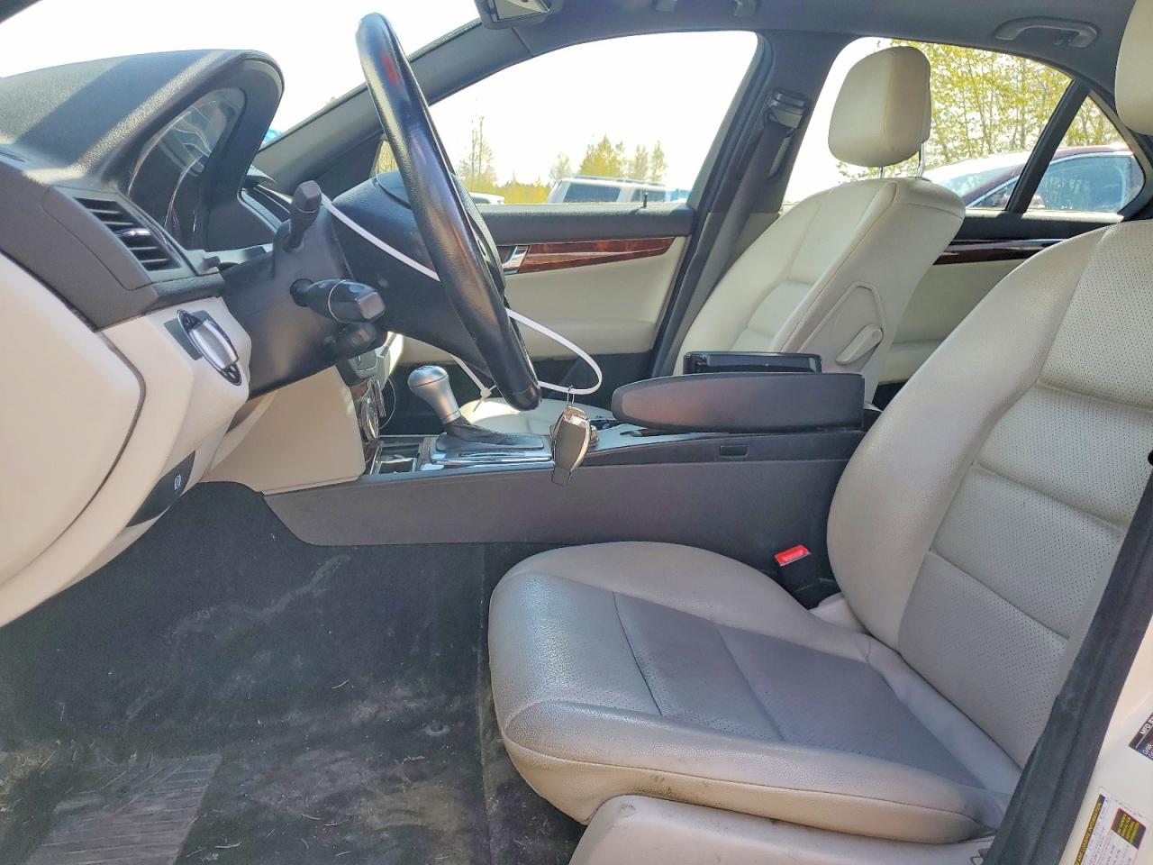 2009 MERCEDES-BENZ C-CLASS
