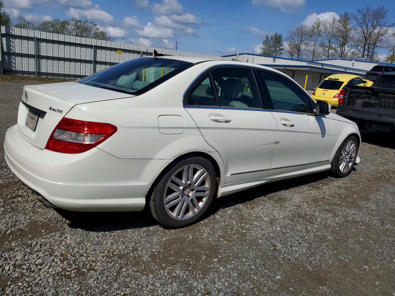 2009 MERCEDES-BENZ C-CLASS