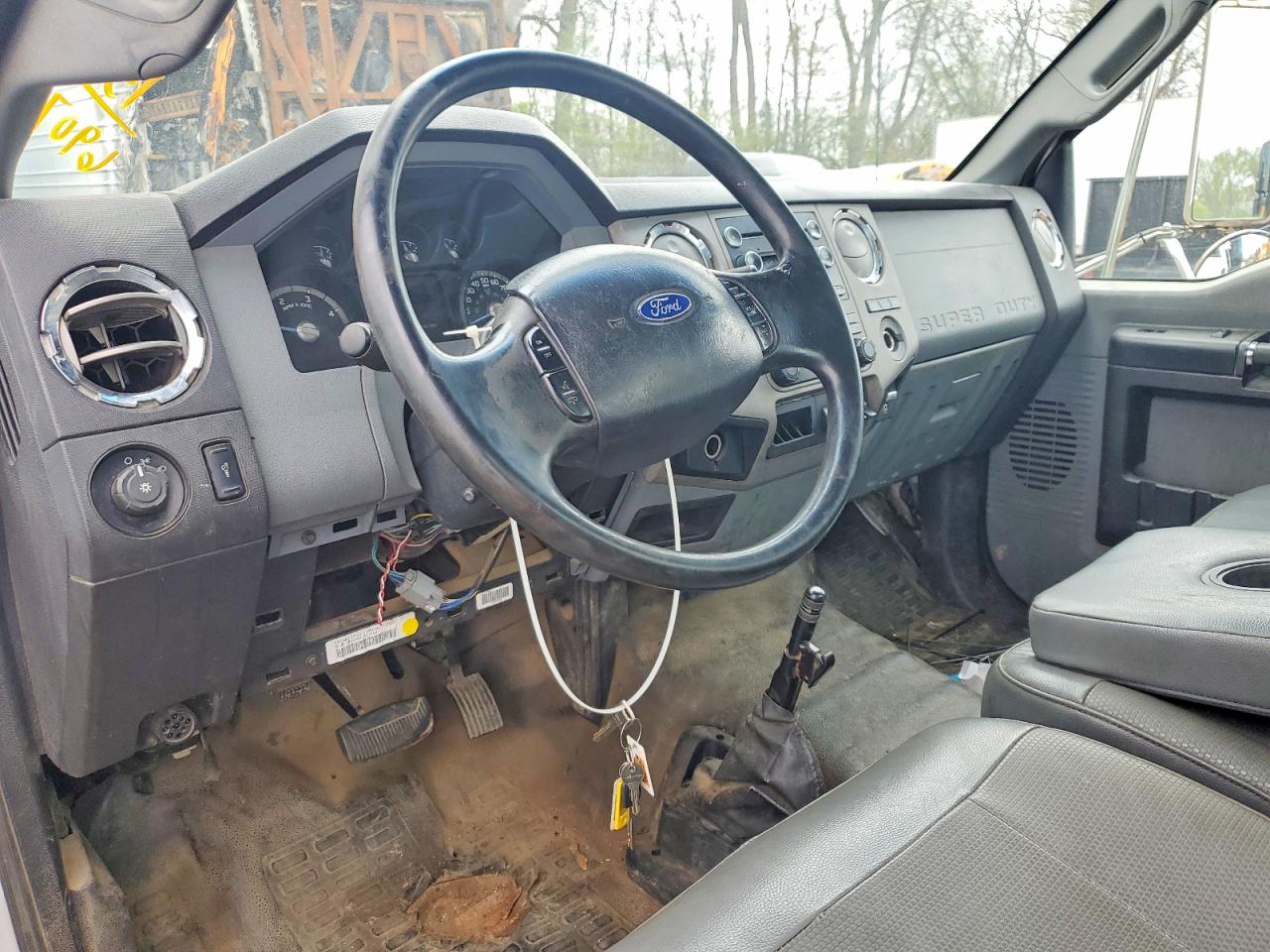 2015 FORD F750