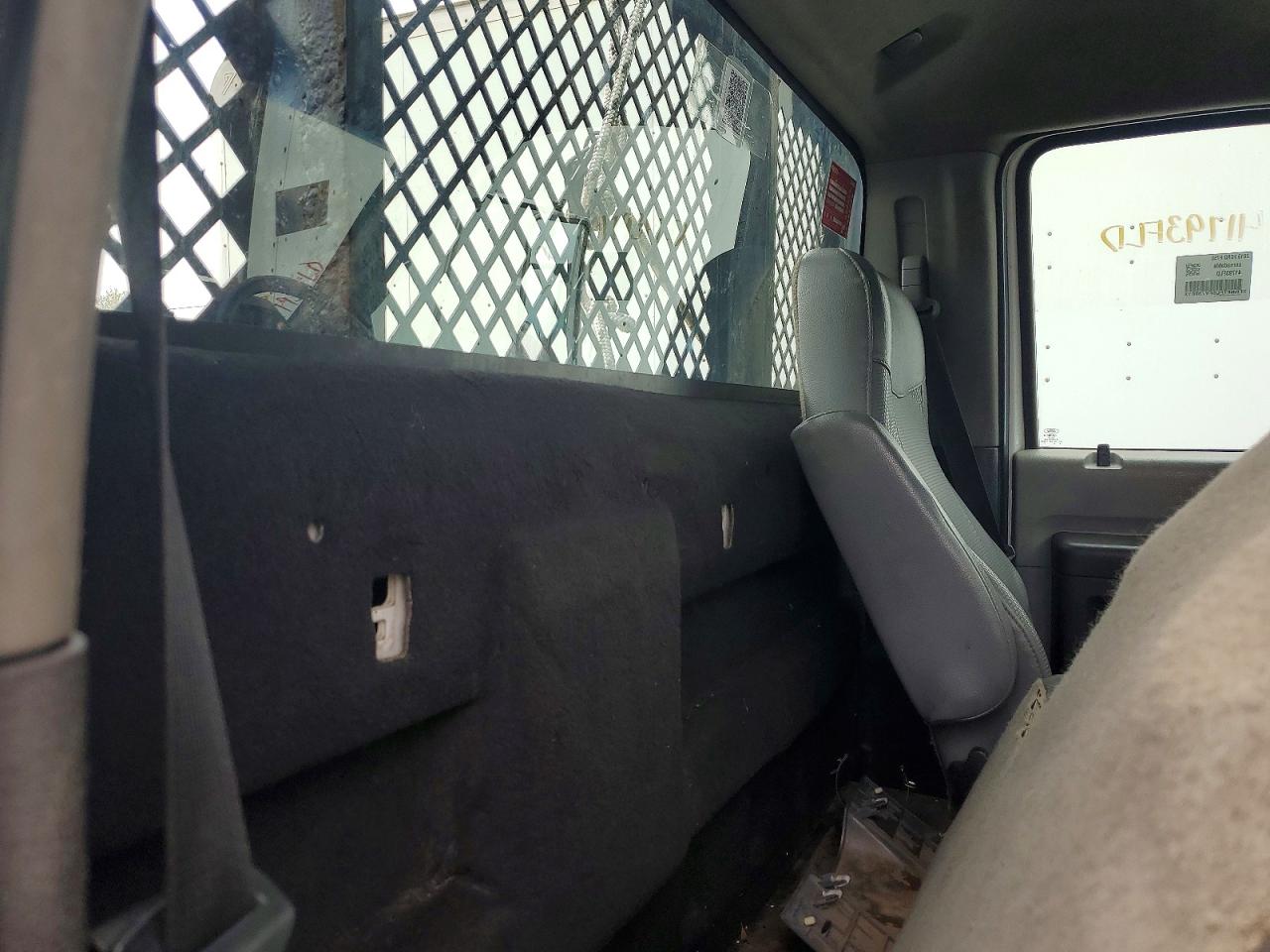 2015 FORD F750