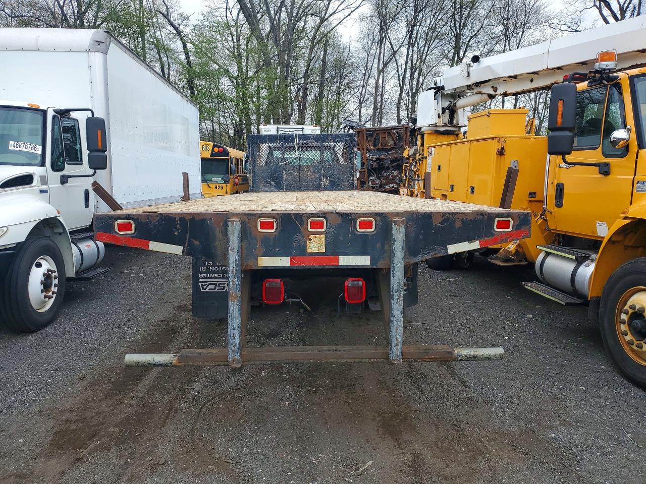 2015 FORD F750