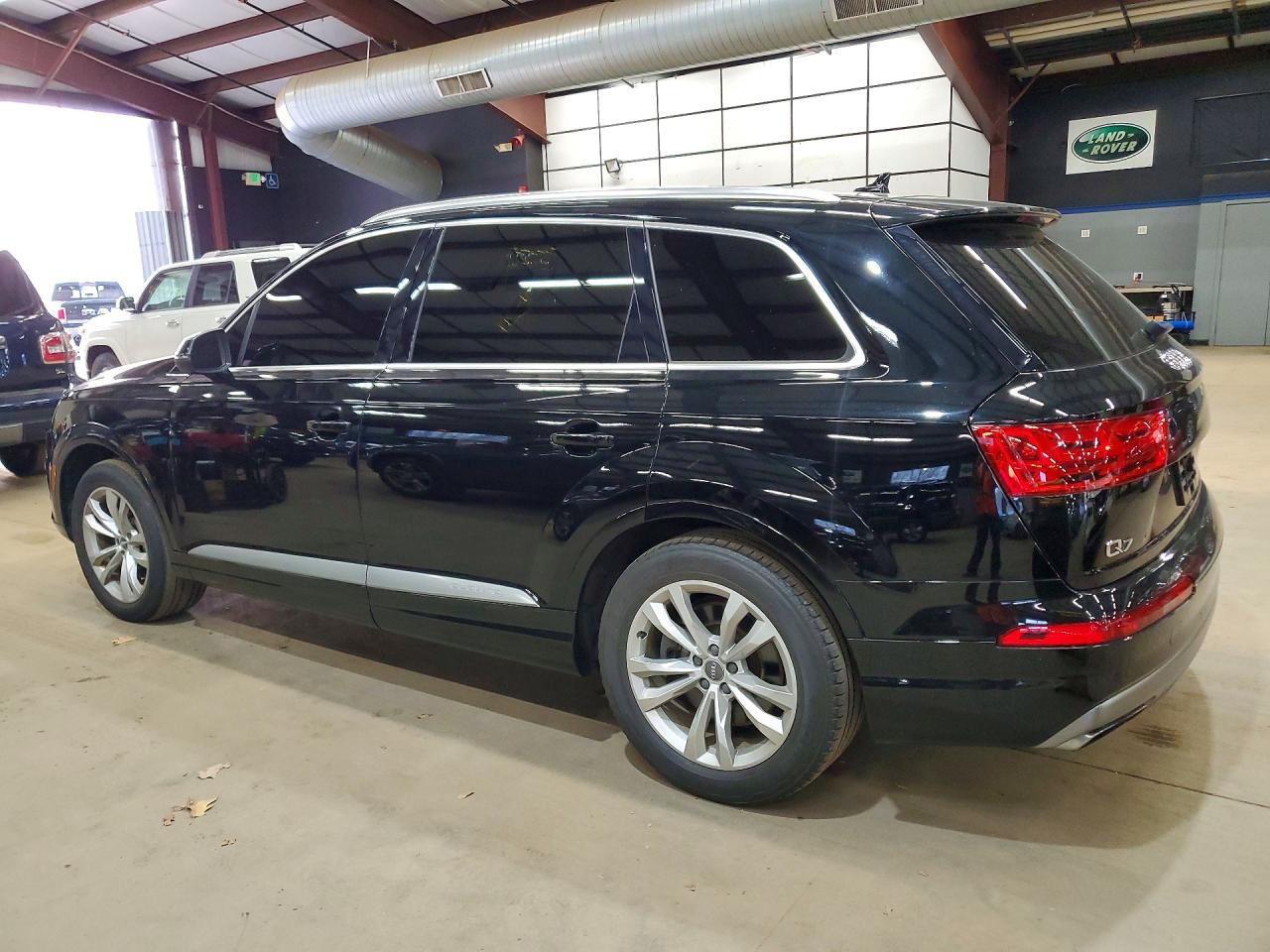 2017 AUDI Q7