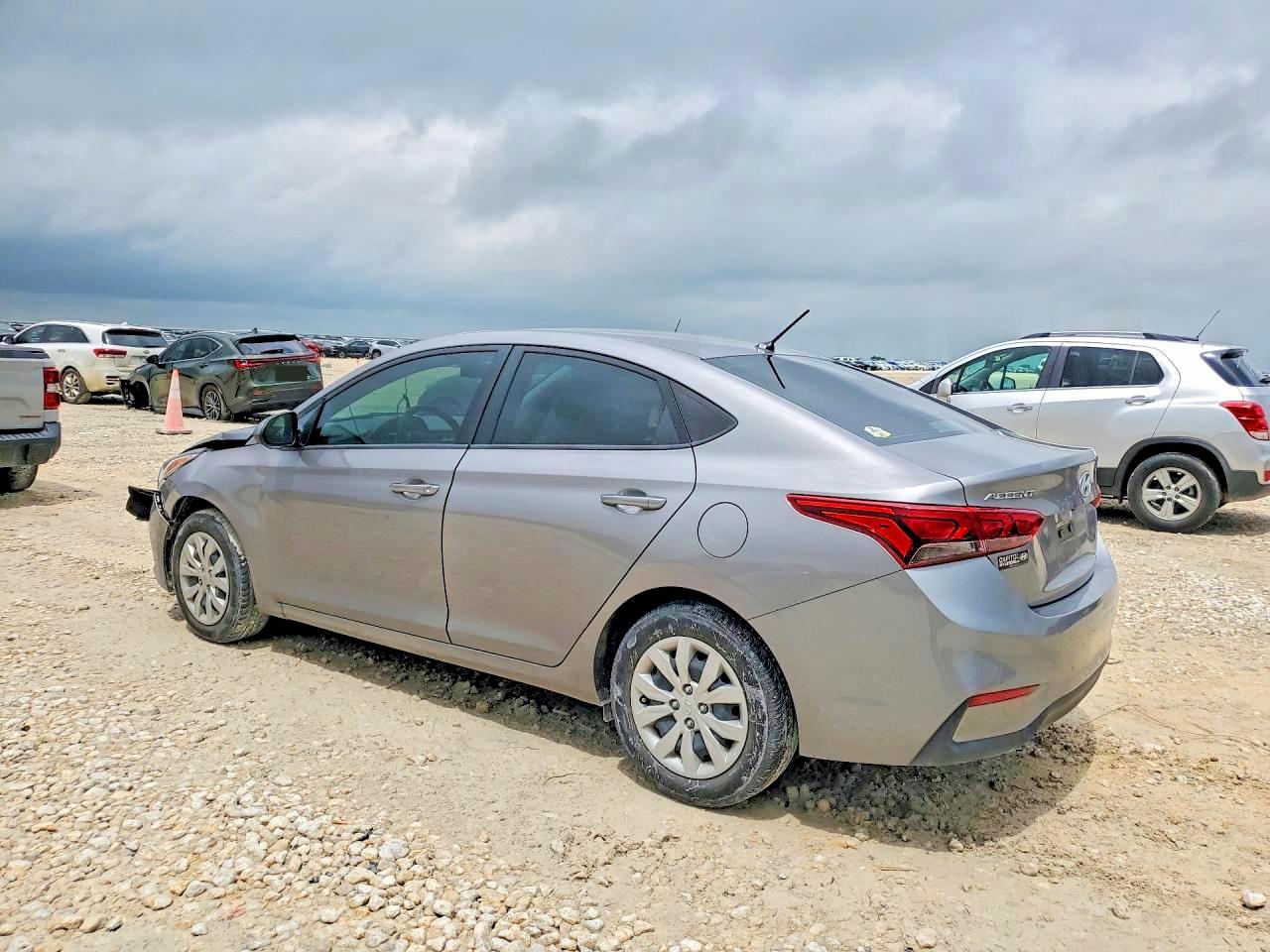 2022 HYUNDAI ACCENT