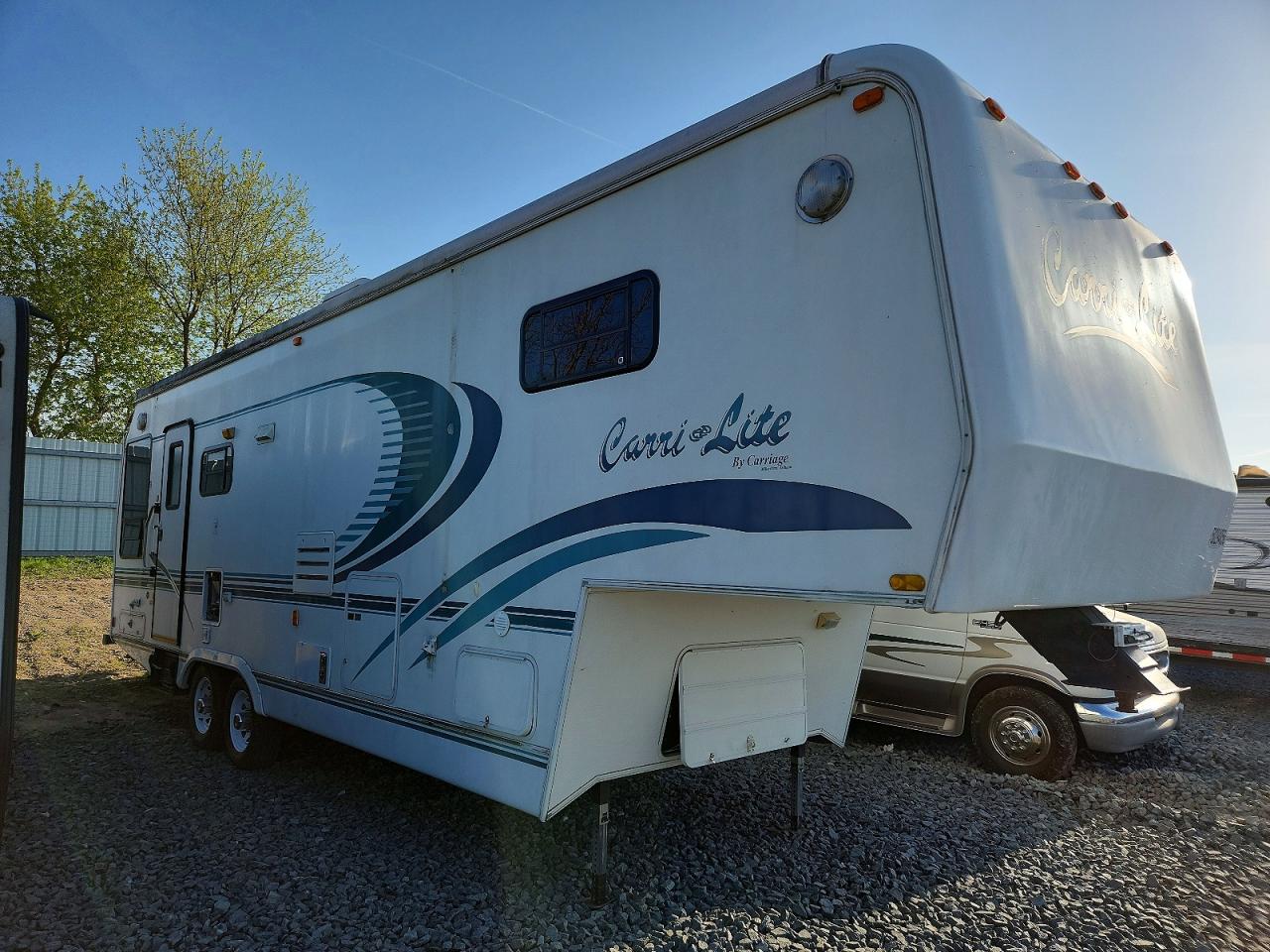 1999 CARRIAGE CARRI-LITE