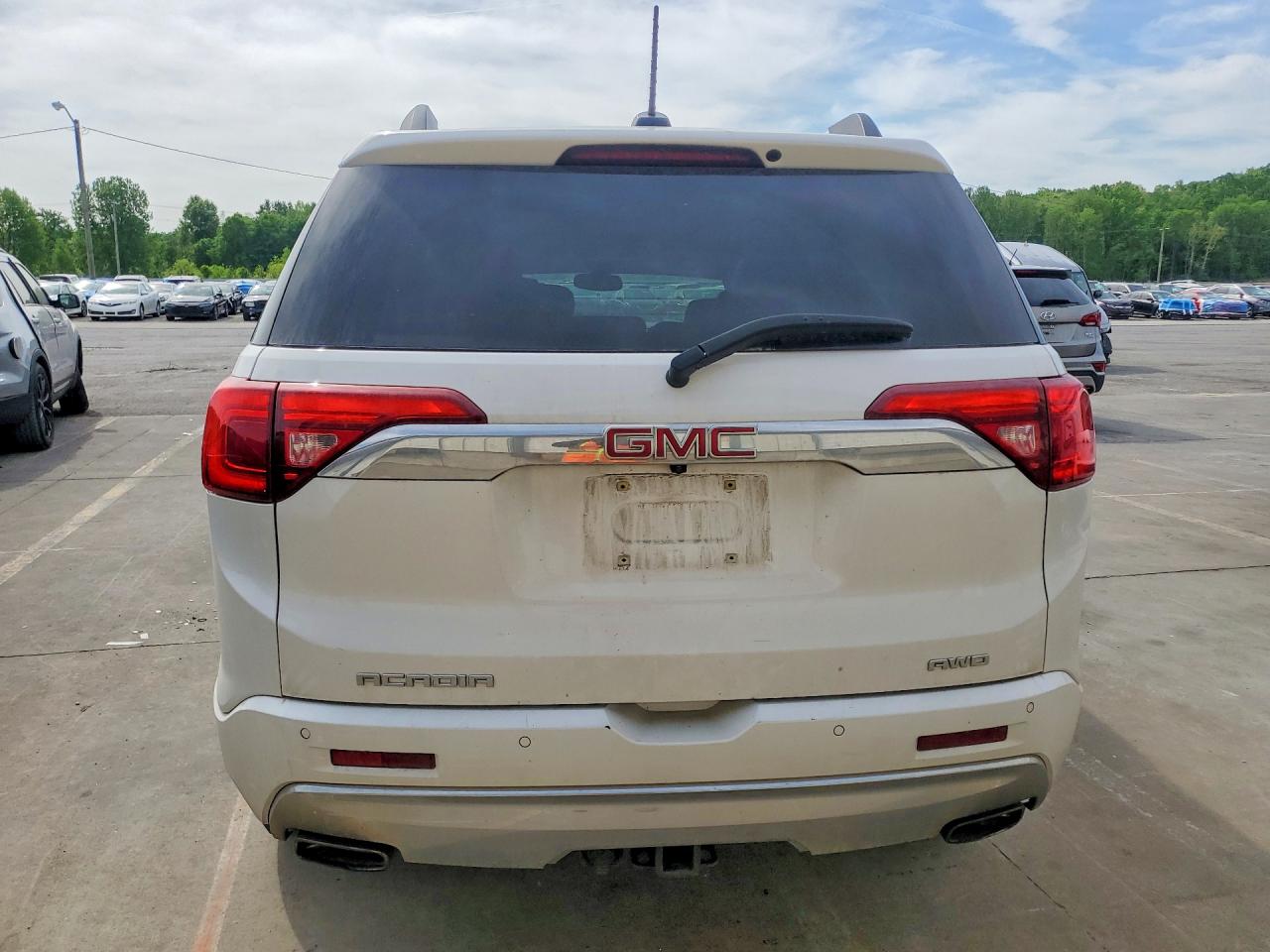 2017 GMC ACADIA DEN