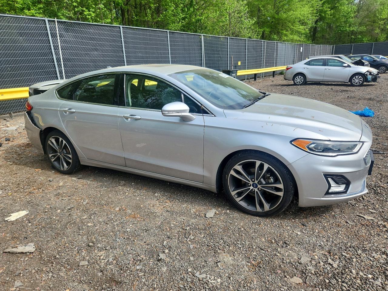 2019 FORD FUSION