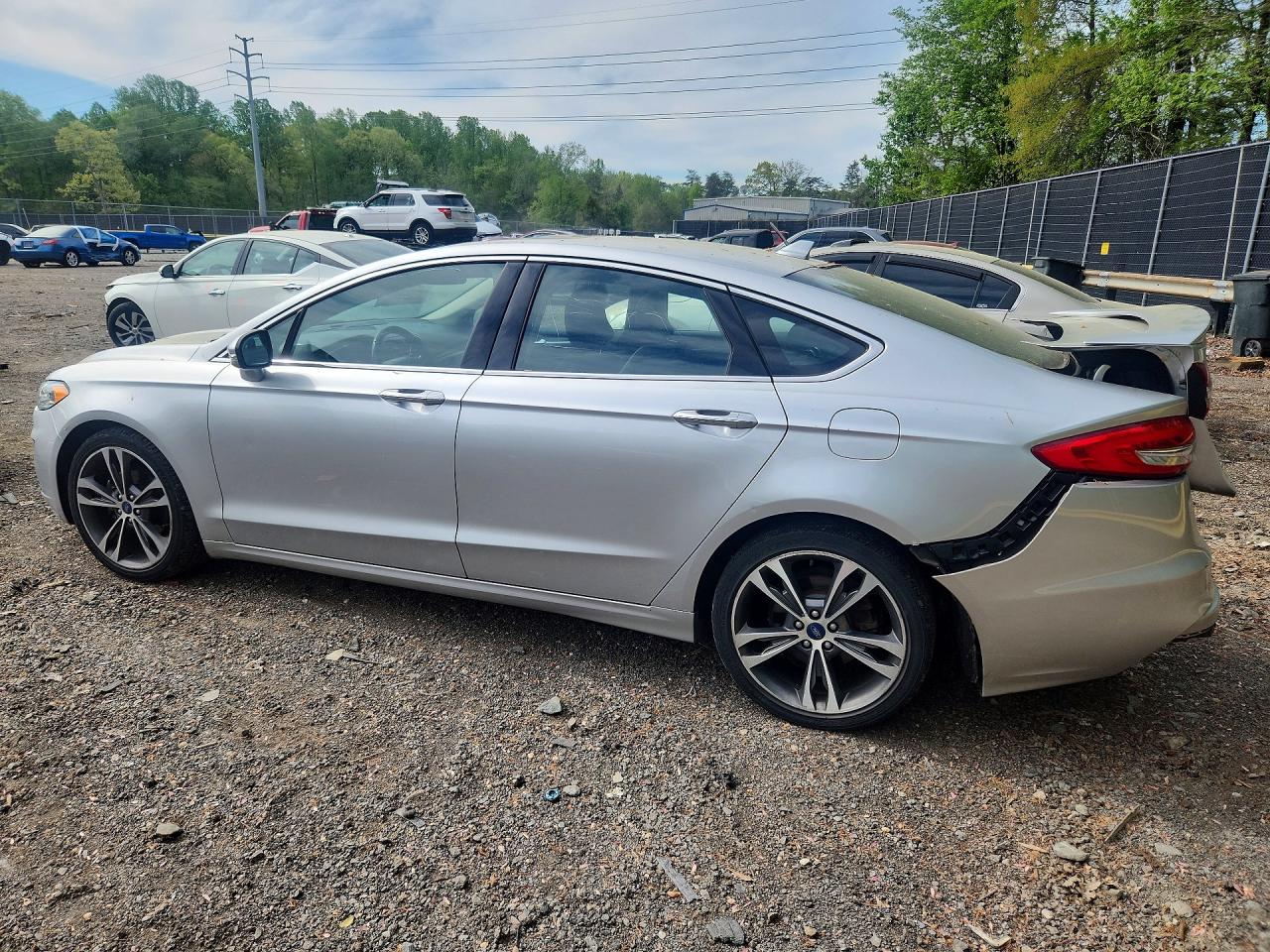 2019 FORD FUSION