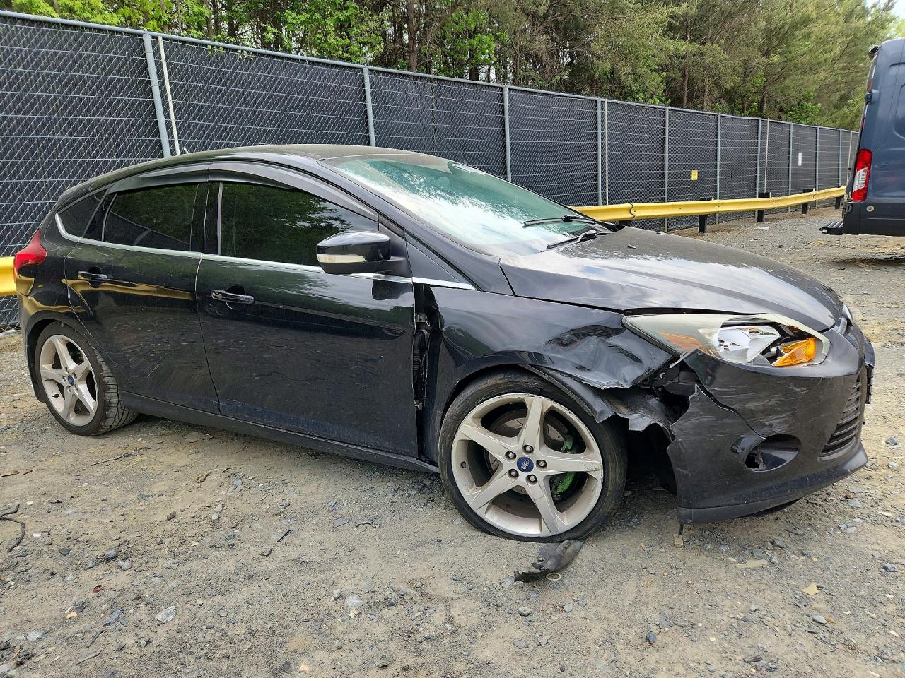 2014 FORD FOCUS
