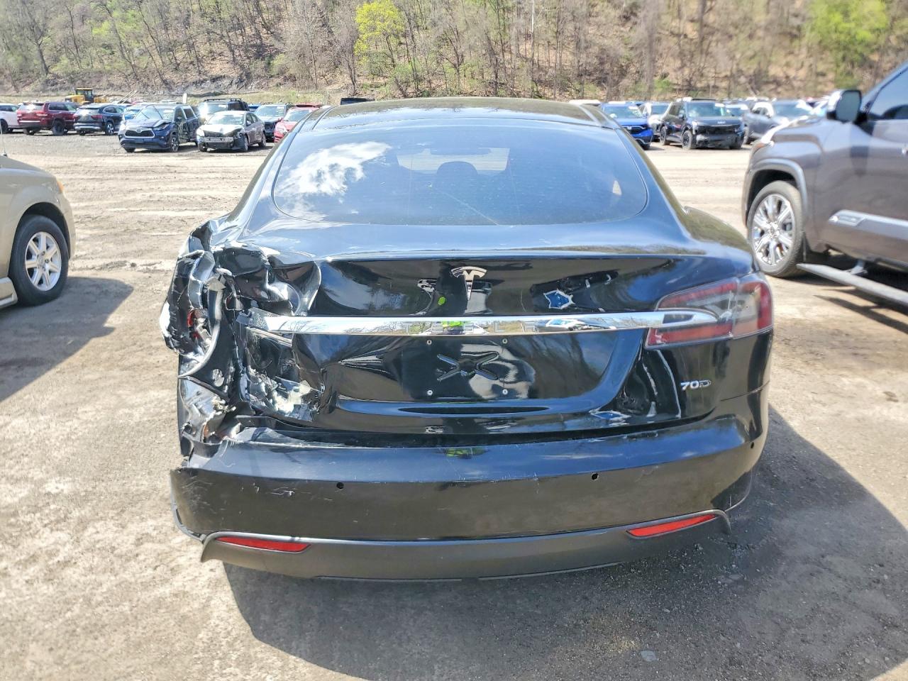 2015 TESLA MODEL S