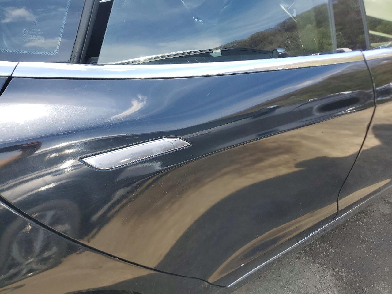 2015 TESLA MODEL S