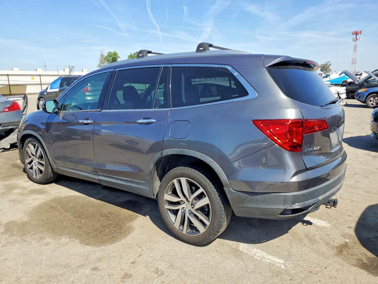 2016 HONDA PILOT