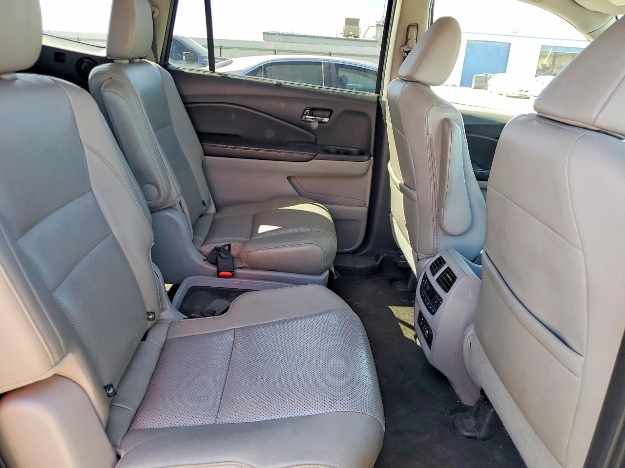 2016 HONDA PILOT
