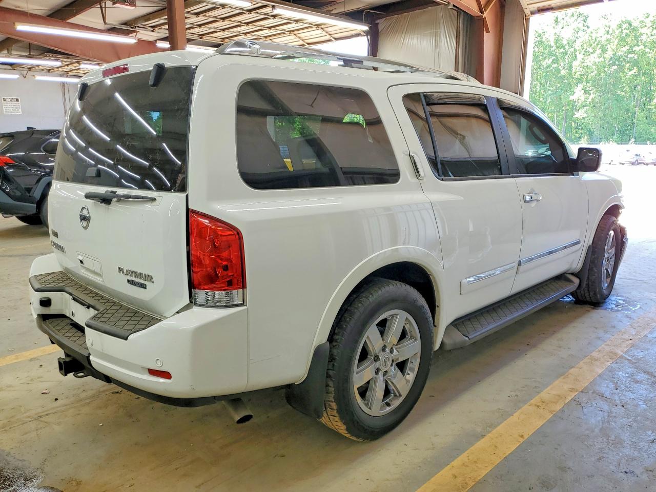 2012 NISSAN ARMADA