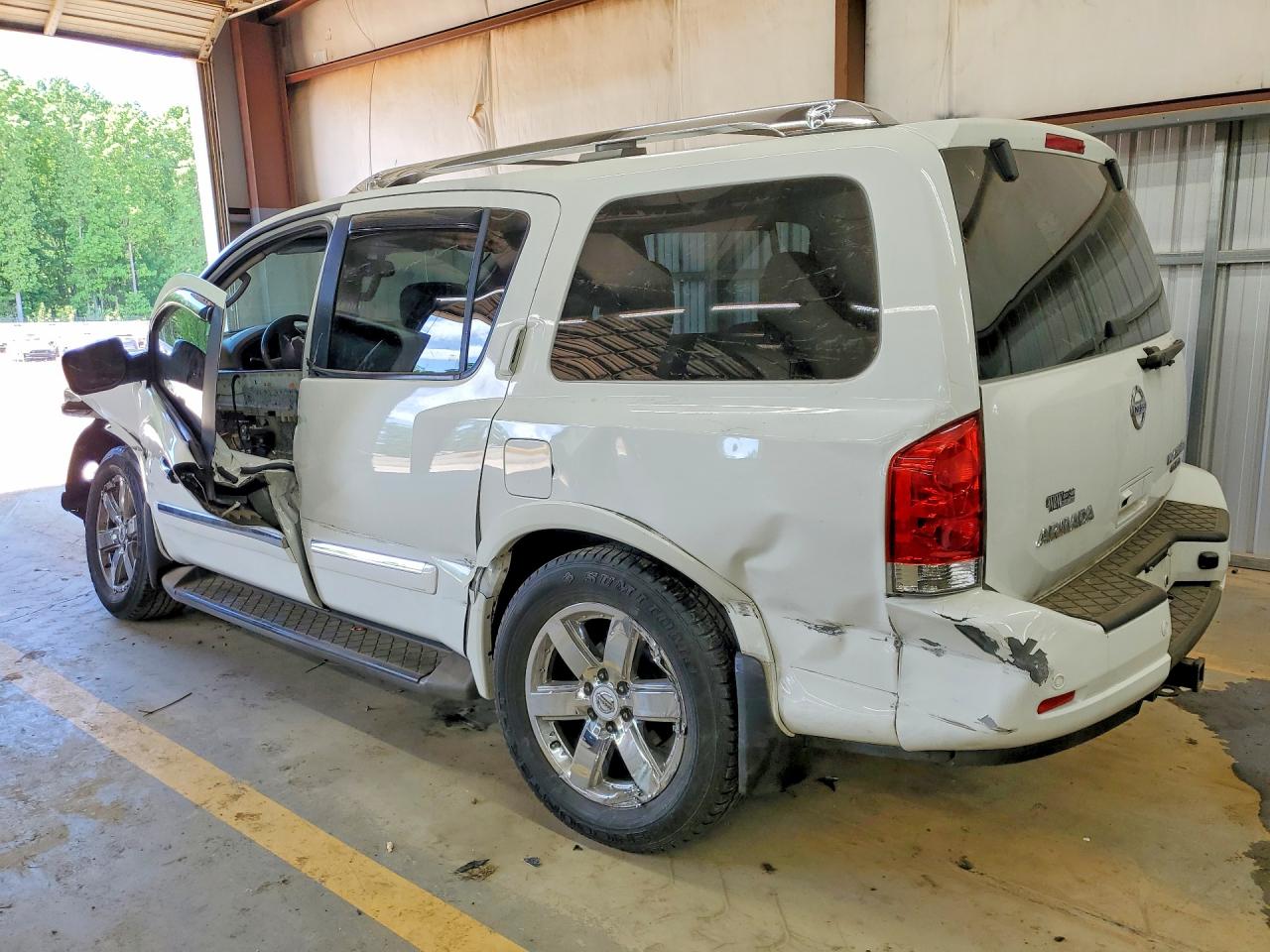 2012 NISSAN ARMADA