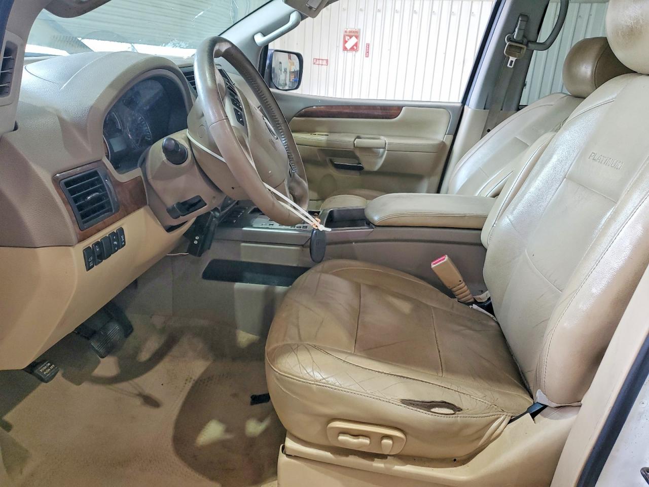 2014 NISSAN ARMADA