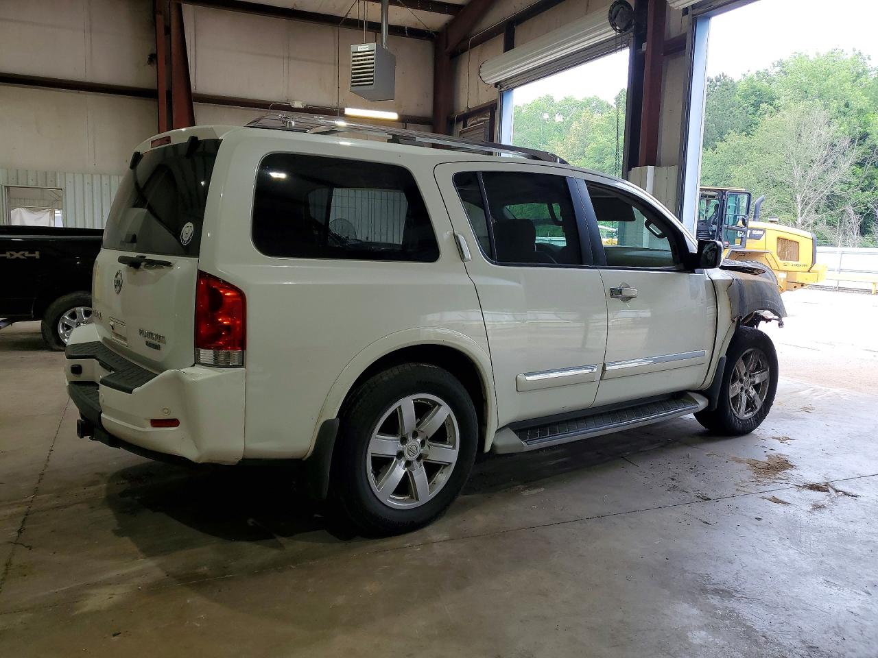 2014 NISSAN ARMADA