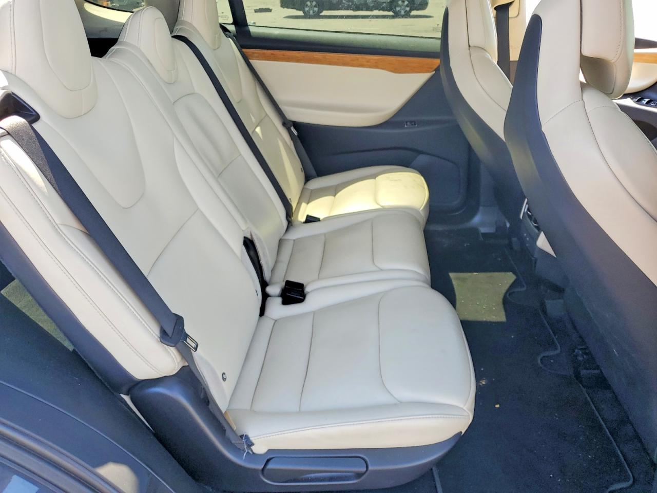 2018 TESLA MODEL X