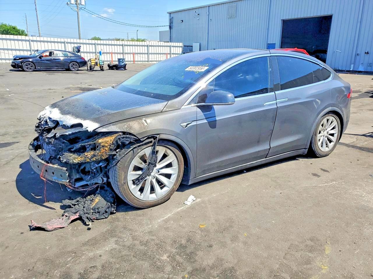 2018 TESLA MODEL X
