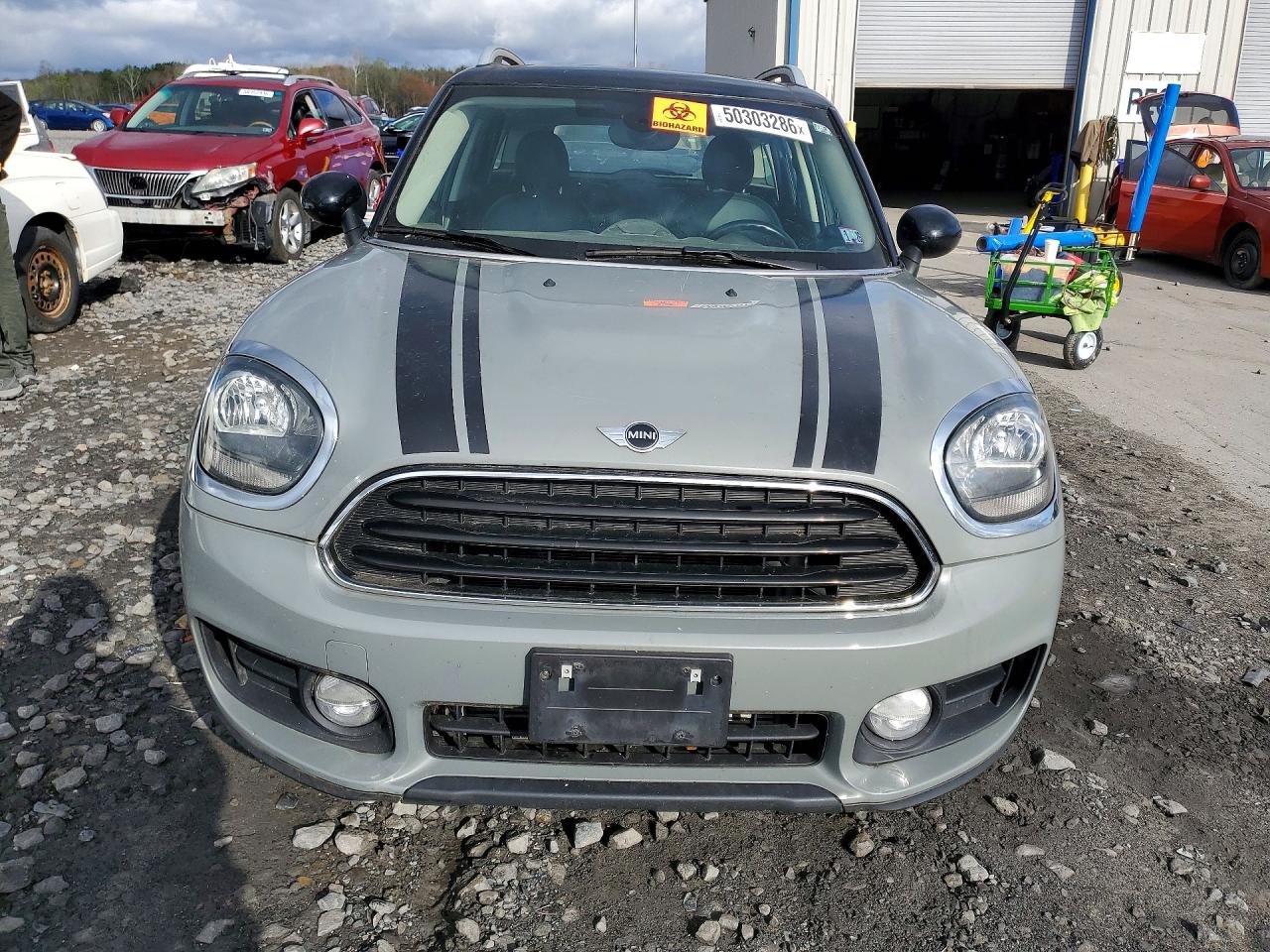 2017 MINI COOPER
