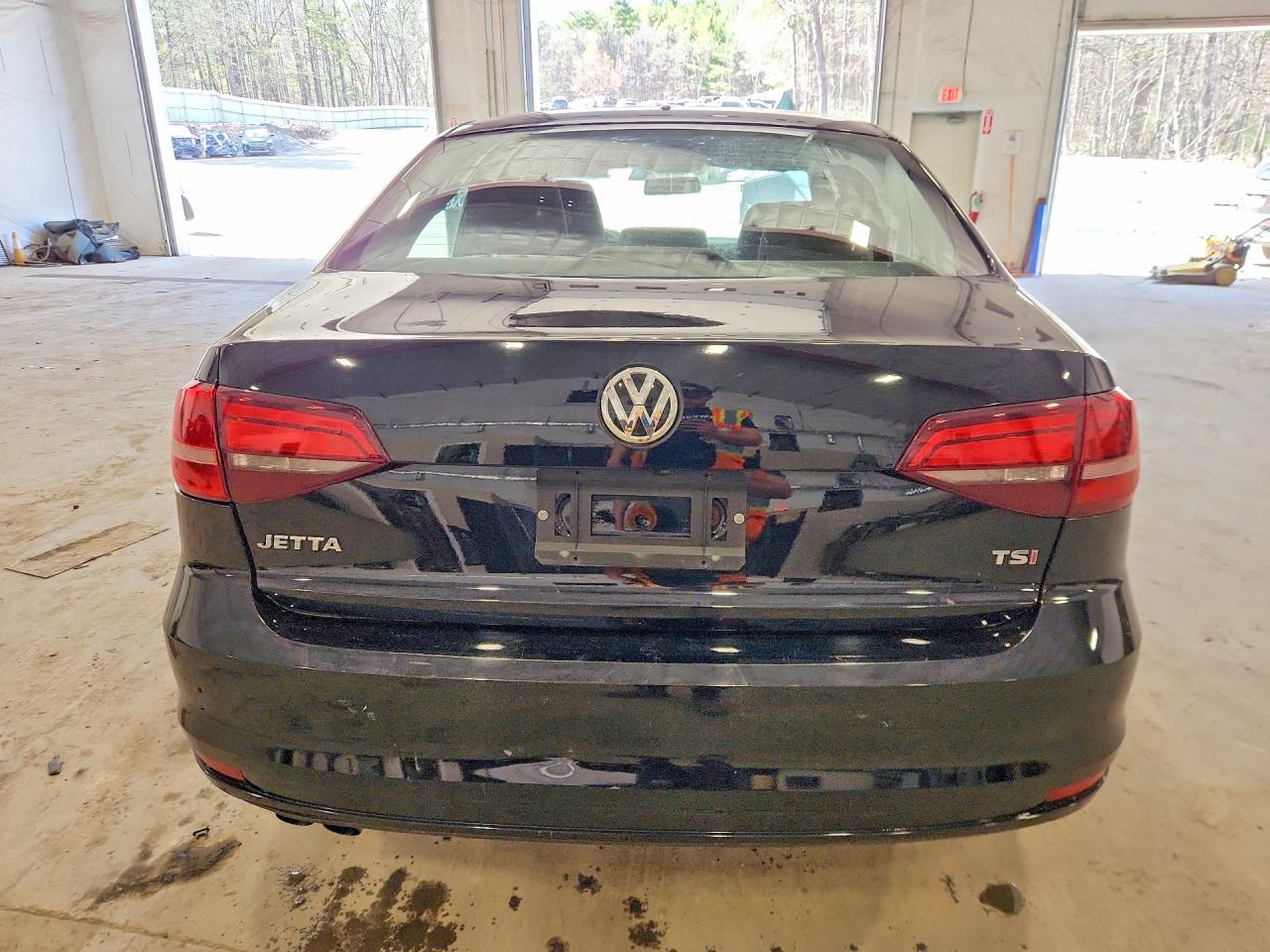 2017 VOLKSWAGEN JETTA