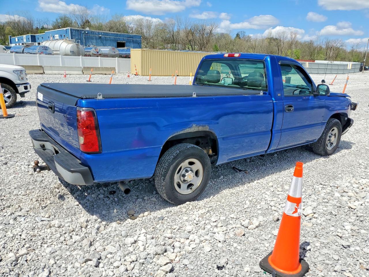 2004 CHEVROLET SILVERADO