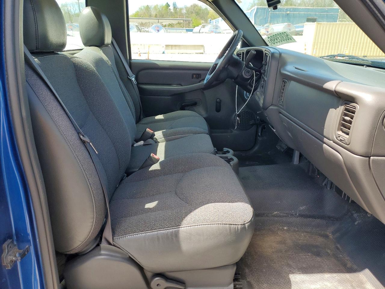 2004 CHEVROLET SILVERADO