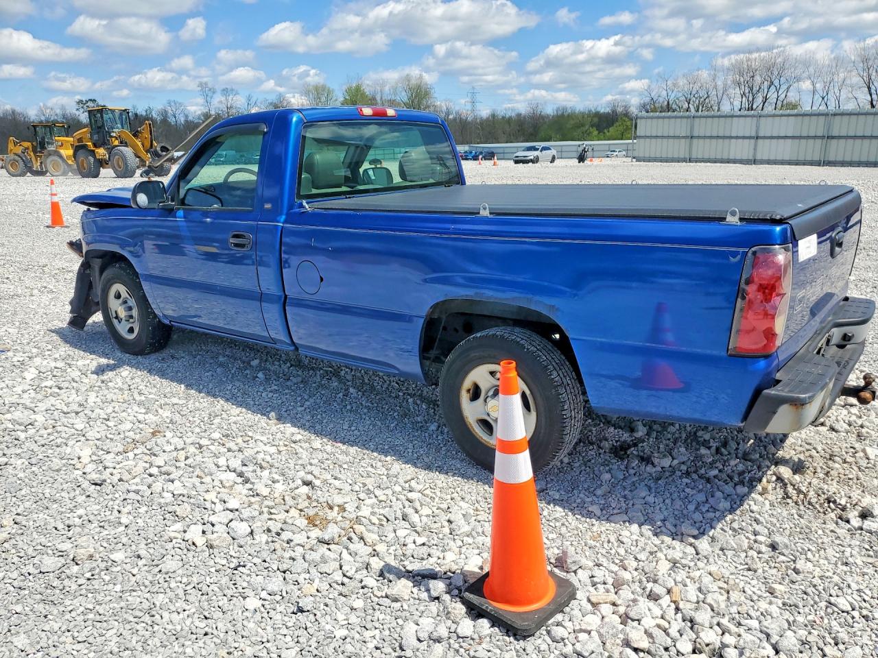 2004 CHEVROLET SILVERADO