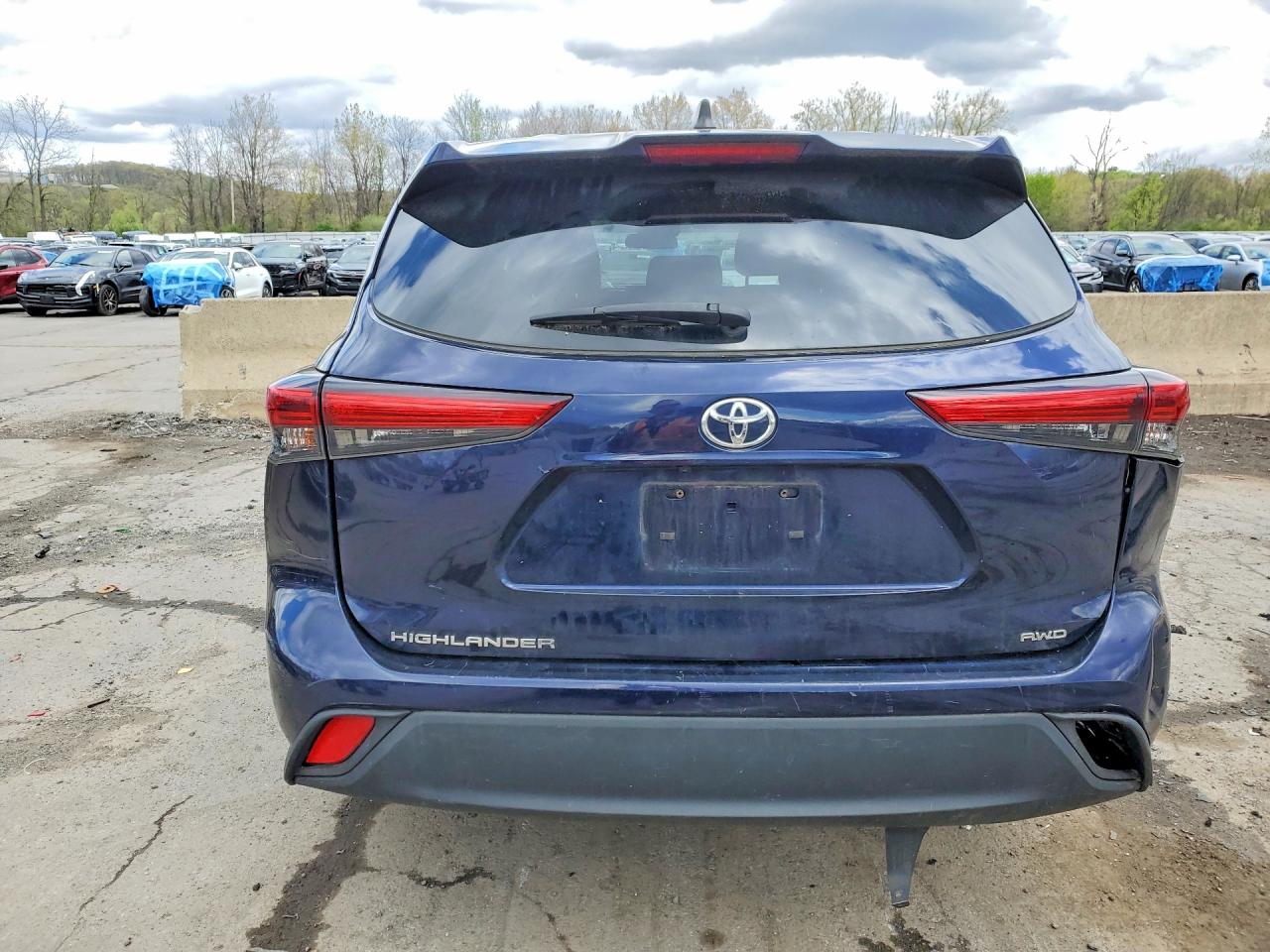 2022 TOYOTA HIGHLANDER