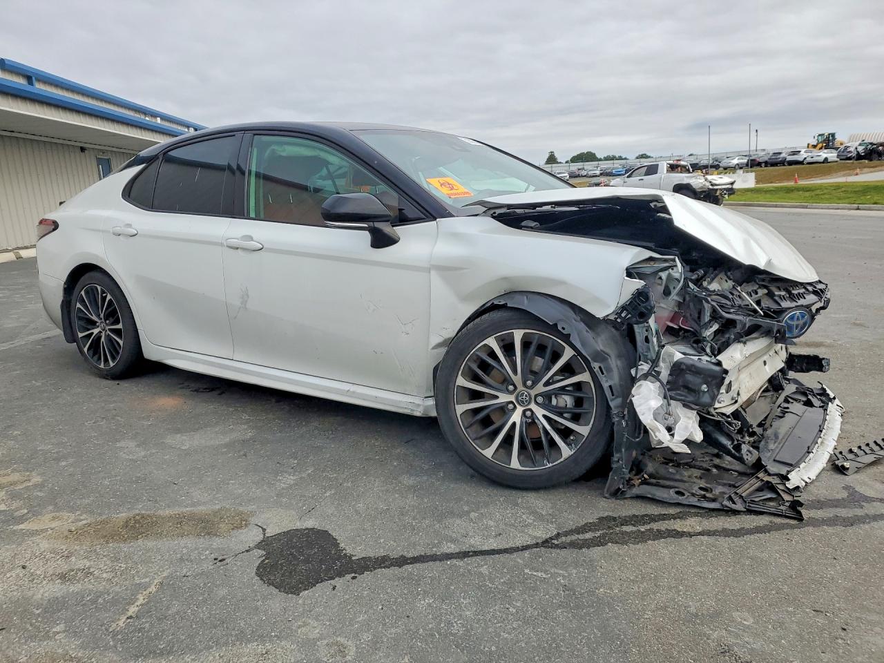 2023 TOYOTA CAMRY
